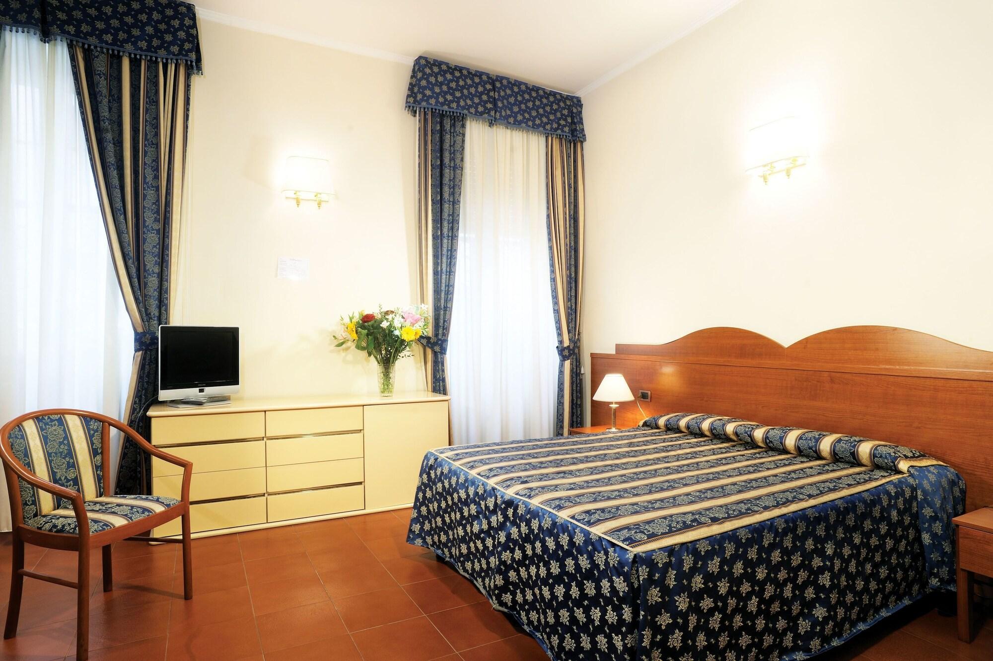 Hotel Augustea Rome Bagian luar foto