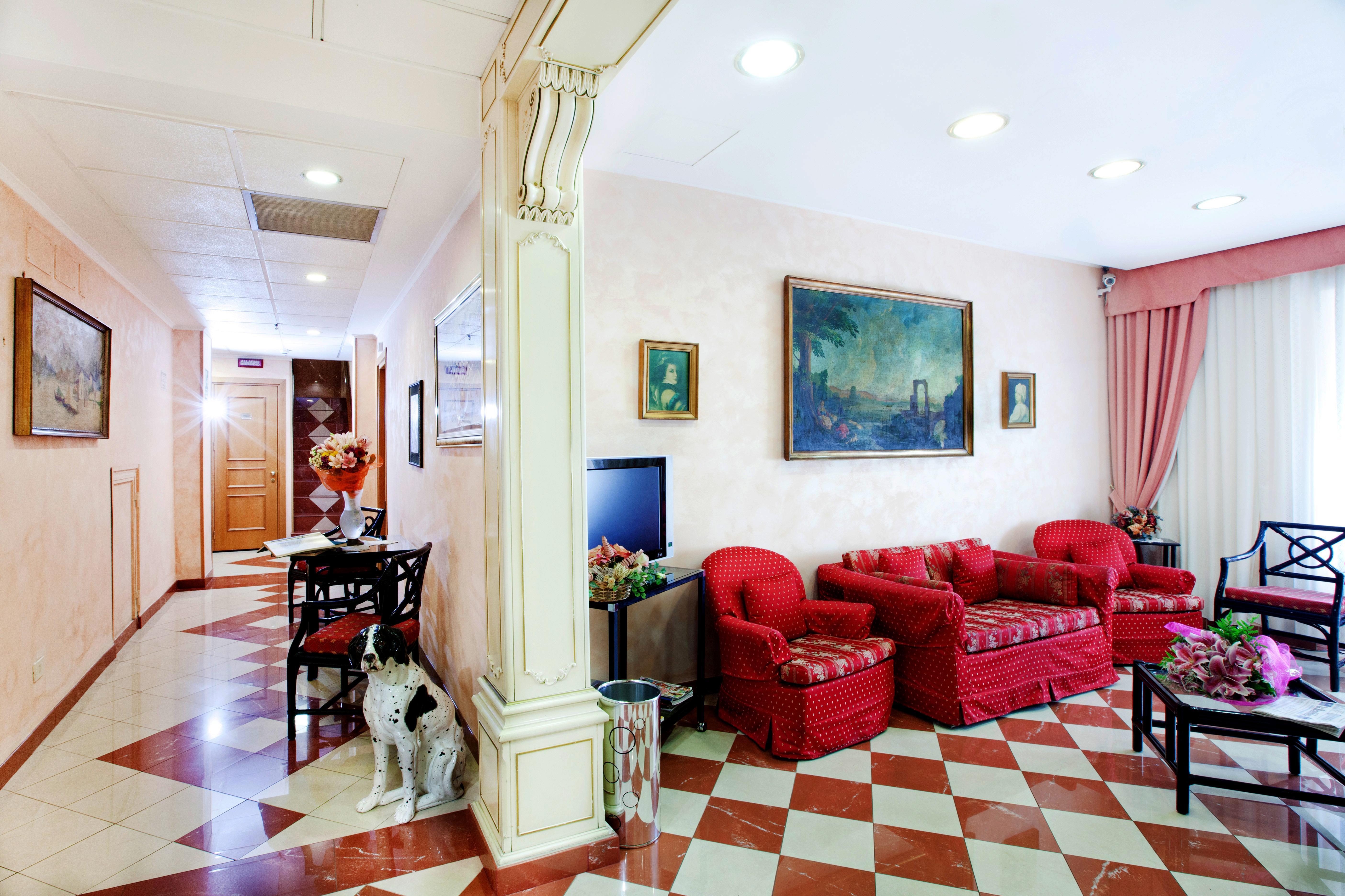 Hotel Augustea Rome Bagian luar foto