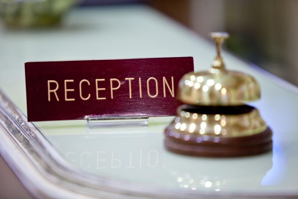 Hotel Augustea Rome Bagian luar foto